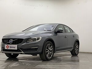 Second Hand Volvo S60 Cross Country Inscription [2016-2020] in Hyderabad