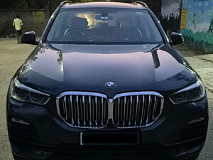 Second Hand BMW X5 xDrive 30d in Delhi