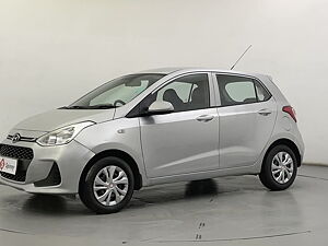 Second Hand Hyundai Grand i10 Magna 1.2 Kappa VTVT in Ahmedabad