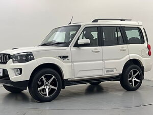 Second Hand Mahindra Scorpio S9 in Gurgaon