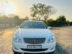 Second Hand Mercedes-Benz S-Class 320 CDI in Ahmedabad