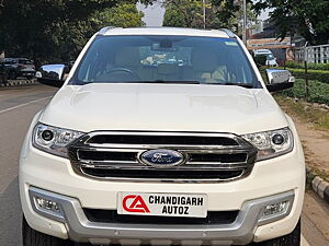 Second Hand Ford Endeavour Titanium 3.2 4x4 AT in Chandigarh