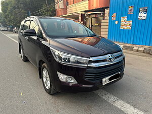 Second Hand Toyota Innova Crysta 2.4 VX 7 STR [2016-2020] in Delhi