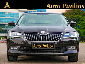 Second Hand Skoda Superb Style TSI AT in Pune