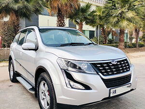 Second Hand Mahindra XUV500 W6 in Mohali