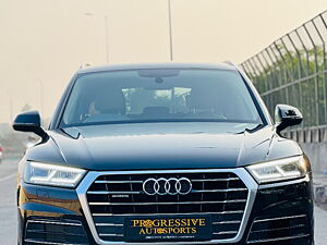 Second Hand Audi Q5 35 TDI Technology in Delhi