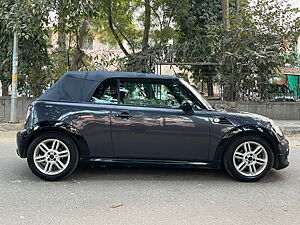 Second Hand MINI Cooper Convertible in Delhi