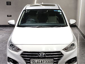 Second Hand Hyundai Verna Fluidic 1.6 VTVT SX Opt AT in Delhi