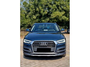 Second Hand Audi Q3 30 TFSI Premium in Delhi