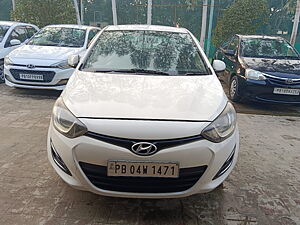 Second Hand Hyundai i20 Magna (O) 1.4 CRDI in Ludhiana