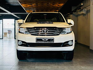 Second Hand Toyota Fortuner 3.0 4x2 AT in Chandigarh