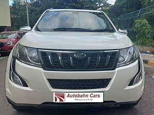 Second Hand महिंद्रा XUV500 w6 ऑटोमैटिक in बैंगलोर