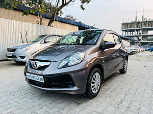 Second Hand Honda Brio E MT in Guwahati