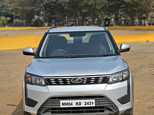 Second Hand Mahindra XUV300 W6 1.2 Petrol in Navi Mumbai