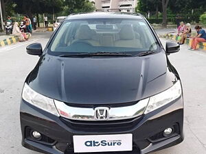 Second Hand Honda City VX CVT in Noida