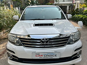 Second Hand Toyota Fortuner 3.0 4x2 MT in Hyderabad