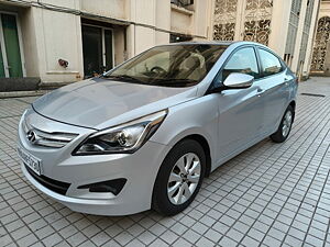 Second Hand Hyundai Verna 1.6 CRDI S AT in Mumbai