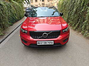 Second Hand Volvo XC40 D4 R-Design in Mumbai