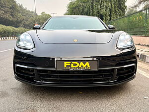 Second Hand Porsche Panamera 4S in Delhi