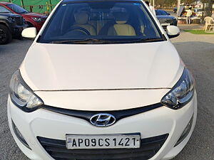 Second Hand Hyundai i20 Sportz (AT) 1.4 in Hyderabad