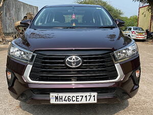 Second Hand Toyota Innova Crysta GX 2.4 8 STR in Mumbai