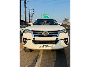 Second Hand Toyota Fortuner 2.8 4x4 AT in Ranchi