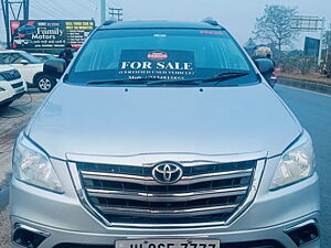 Second Hand Toyota Innova 2.0 V in Ranchi