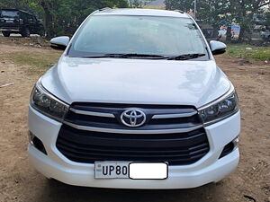 Second Hand Toyota Innova Crysta 2.4 G 8 STR [2016-2017] in Agra