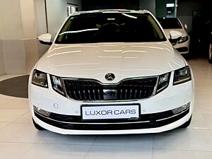 Second Hand Skoda Octavia 1.8 TSI L&K in Pune