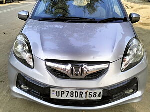 Second Hand Honda Brio VX MT in Kanpur