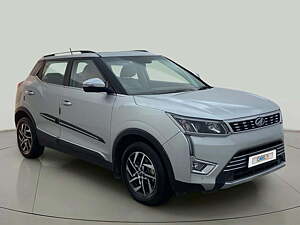 Second Hand Mahindra XUV300 W8 (O) 1.2 Petrol in Pune