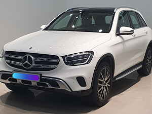 Second Hand मर्सिडीज़ बेंज़ GLC 220d 4मैटिक प्रोग्रेसिव  in कोल्हापुर