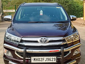 Second Hand Toyota Innova Crysta ZX 2.4 7 STR in Mumbai