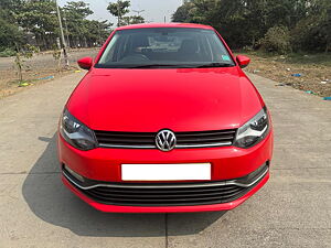 Second Hand Volkswagen Polo Highline Plus 1.0 (P) 16 Alloy in Mumbai