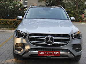 Second Hand मर्सिडीज़ बेंज़ GLE 300d 4मैटिक एलडब्ल्यूबी [2020-2023] in पुणे