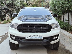 Second Hand Ford Endeavour Titanium Plus 3.2 4x4 AT in Hyderabad