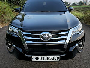 Second Hand Toyota Fortuner 2.8 4x2 MT [2016-2020] in Nashik