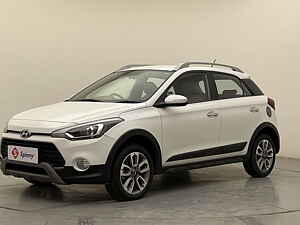 Second Hand हुंडई i20 एक्टिव 1.2 sx in पुणे