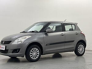 Second Hand Maruti Suzuki Swift VXi in Delhi