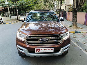 Second Hand Ford Endeavour Titanium 3.2 4x4 AT in Bangalore