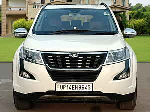 Second Hand महिंद्रा XUV500 w11 (o) ऑटोमैटिक in दिल्ली