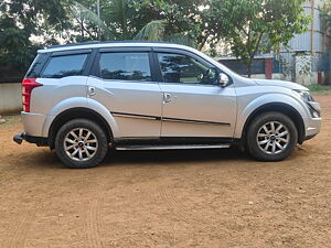 Second Hand Mahindra XUV500 W10 AWD AT in Mumbai