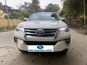 Second Hand Toyota Fortuner 2.8 4x4 AT in Coimbatore