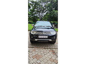 Second Hand Mitsubishi Pajero 2.5 AT in Mumbai