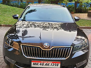 Second Hand Skoda Superb Style TSI AT in Mumbai