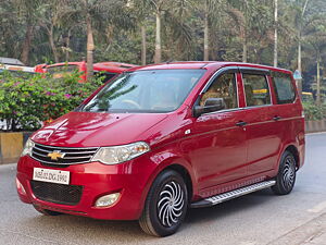 Second Hand Chevrolet Enjoy 1.4 LS 8 STR in Mumbai