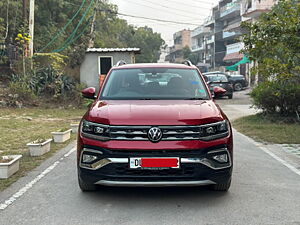 Second Hand Volkswagen Taigun Topline 1.0 TSI AT in Delhi