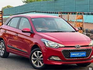 Second Hand हुंडई एलीट i20 एस्टा 1.4 (o) crdi in नवी मुंबई