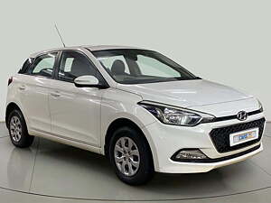 Second Hand Hyundai Elite i20 Sportz 1.2 [2016-2017] in Mumbai