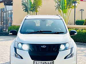 Second Hand महिंद्रा XUV500 w10 1.99 in सूरत